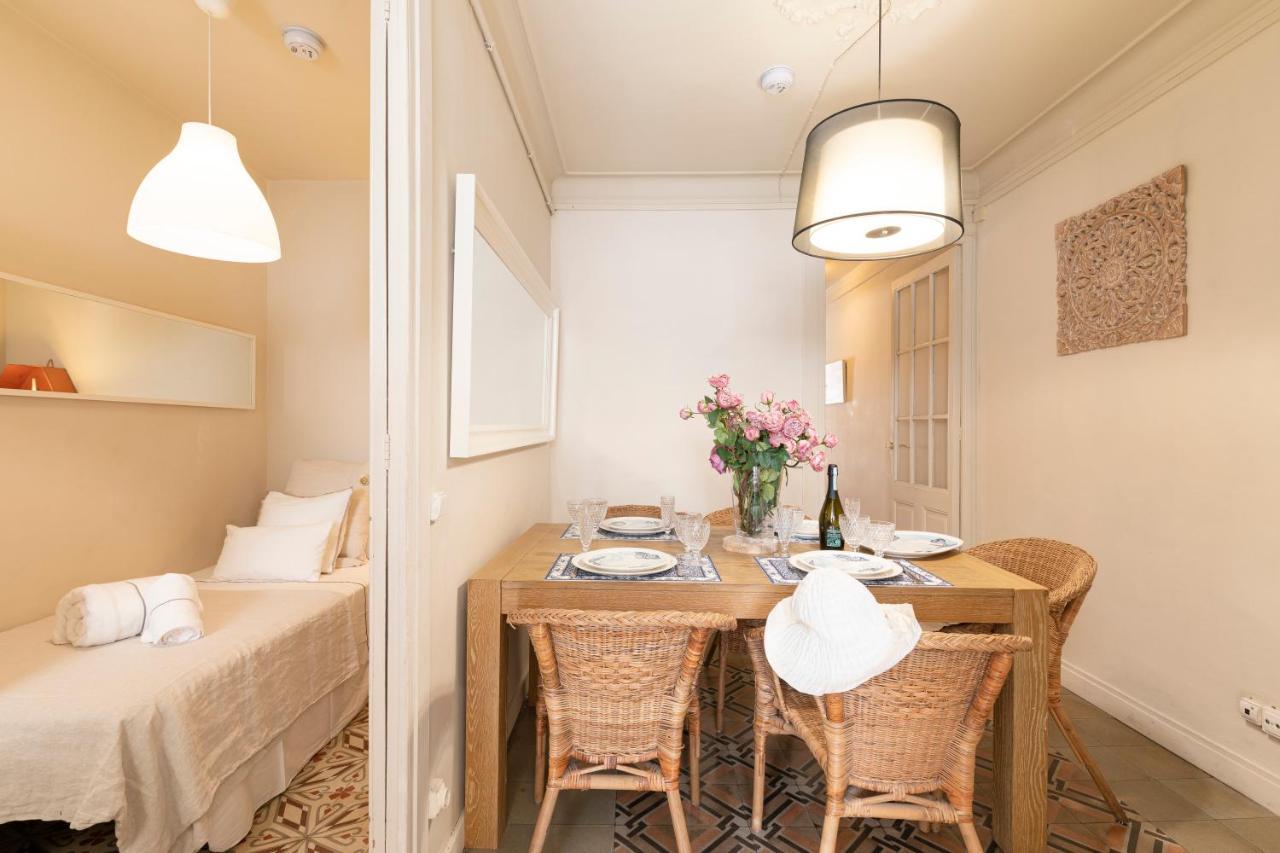 Urban Apartments บาร์เซโลนา ภายนอก รูปภาพ